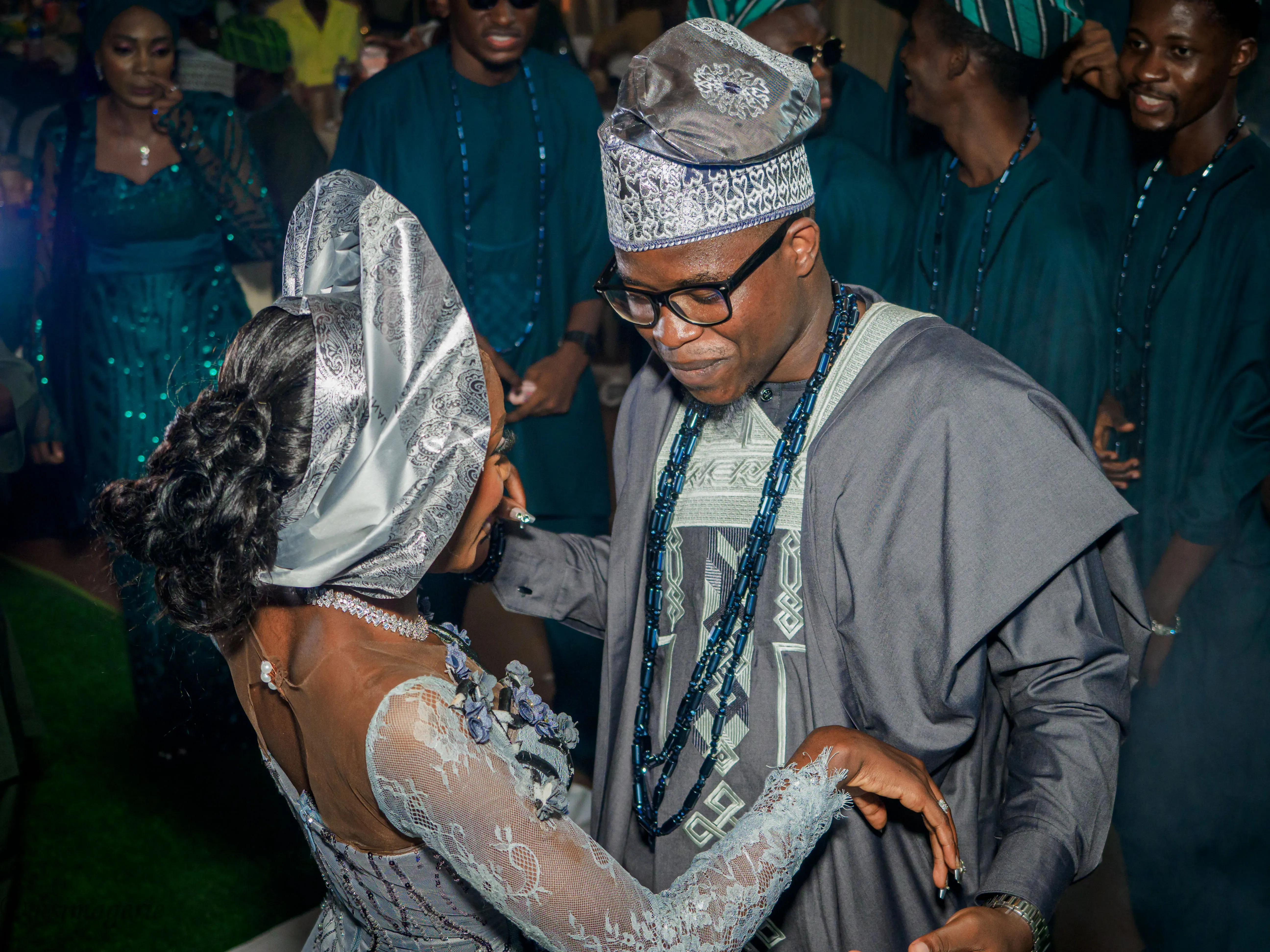 A2Forever: Adiya & Aderemi’s Elegant Indoor Wedding