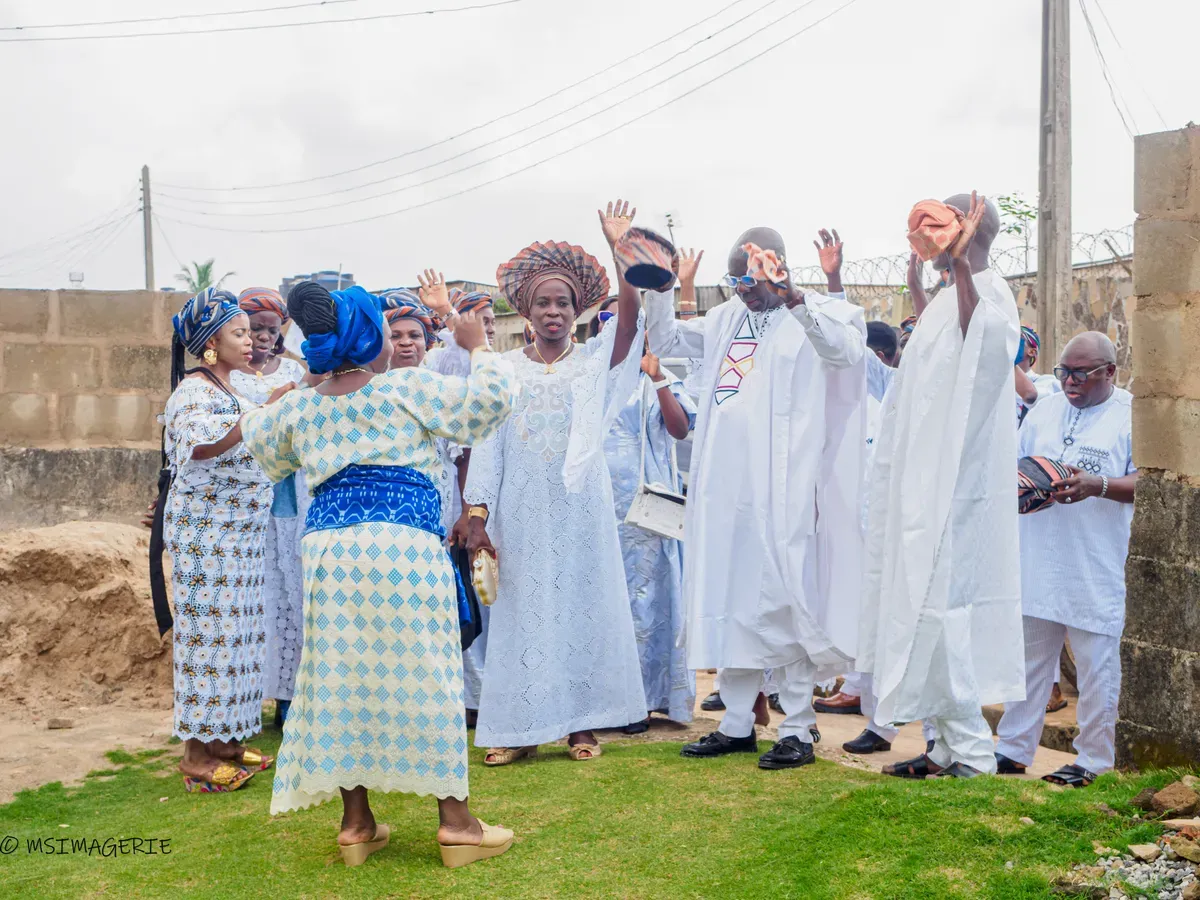 Olorunkemi & Emmanuel: An Intimate Introduction Ceremony — Photo 3